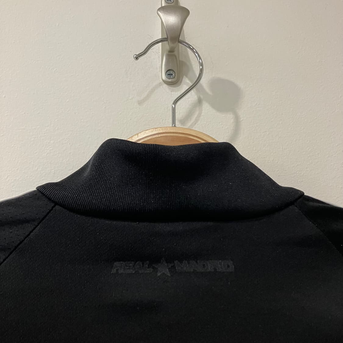 442 아디다스 레알마드리드 드릴탑 반집업 롱슬리브 상품이미지2