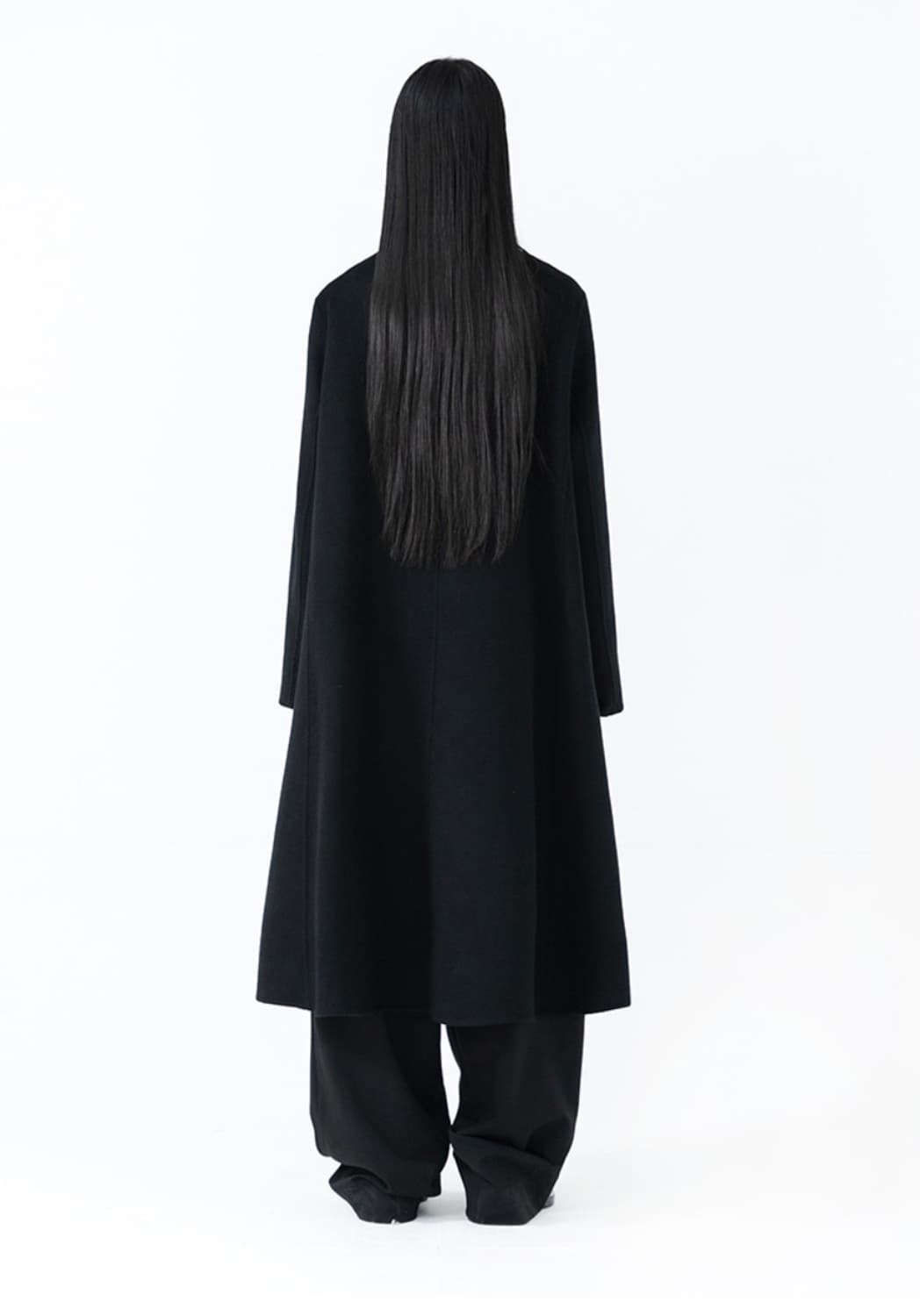 유노이아 라운드 칼라 롱 코트 블랙 상품이미지2