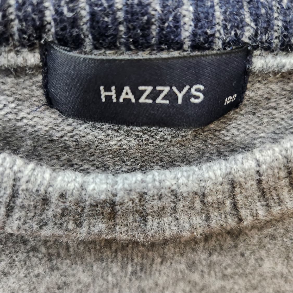 헤지스 스트라이프 로고 울 니트 100(M) 상품이미지4