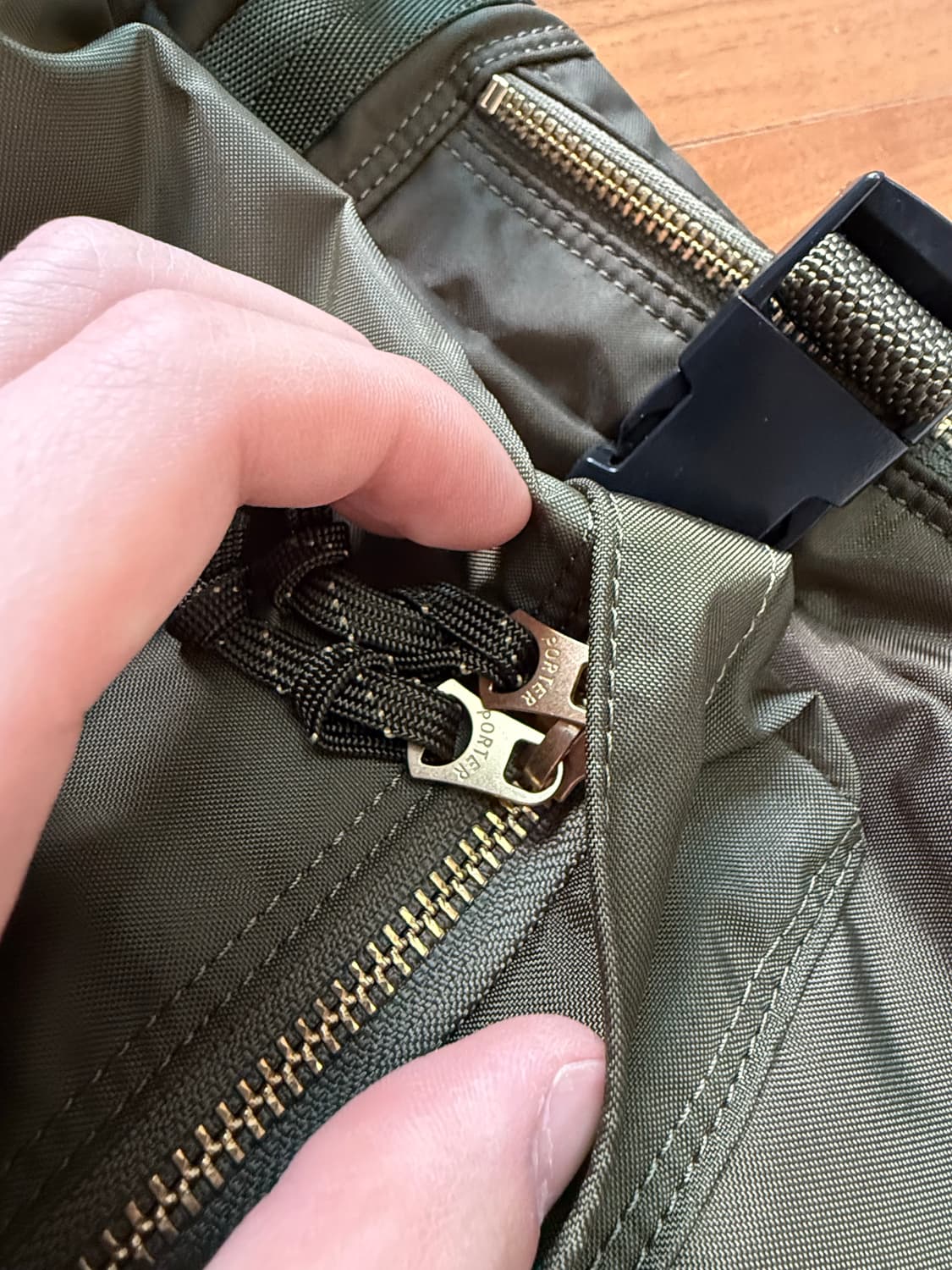 포터 포스 데이팩 카키 백팩 (포터 탱커 백팩) 상품이미지5