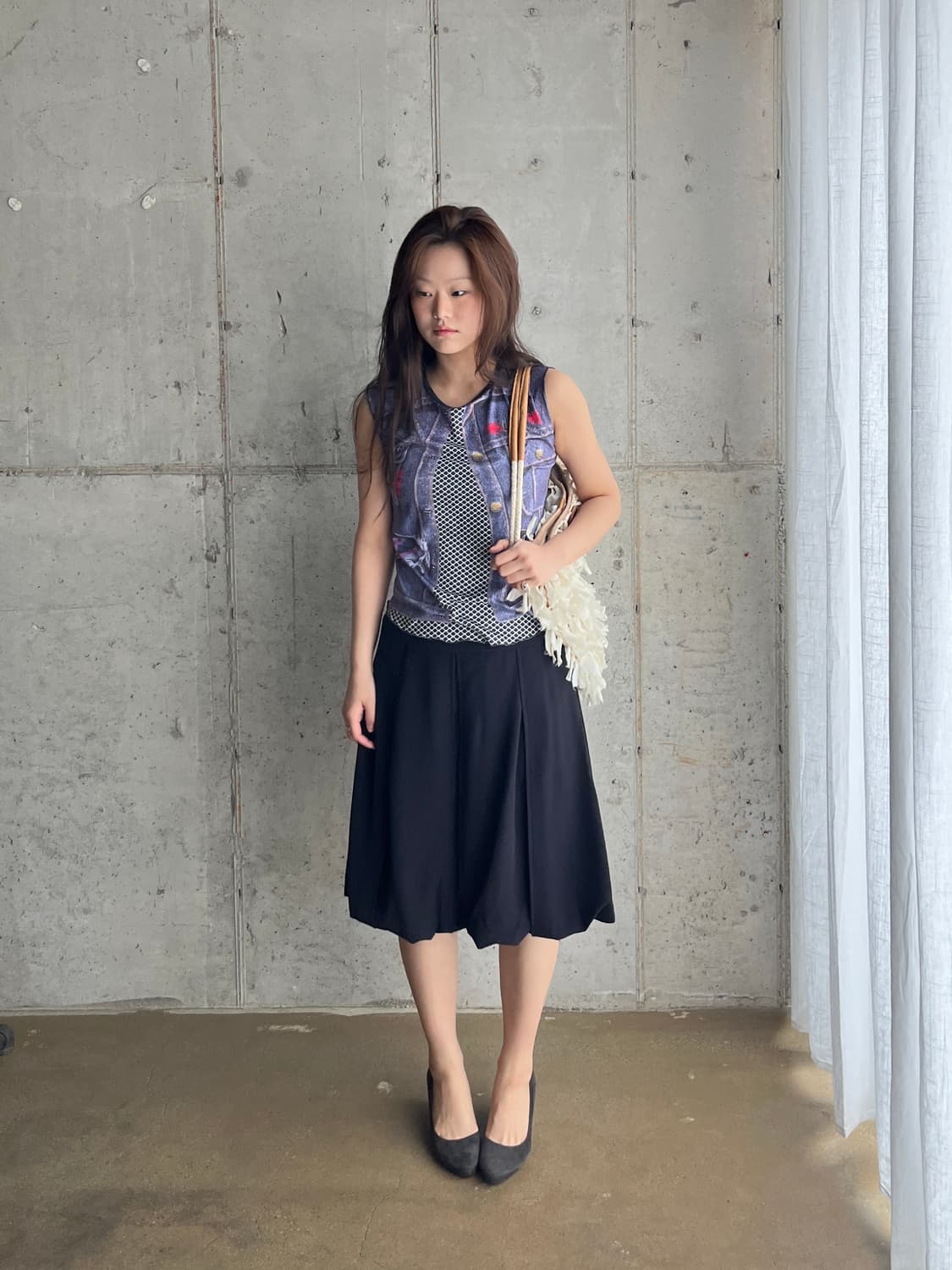 Rosabella 그래픽 슬리브리스 탑 상품이미지3