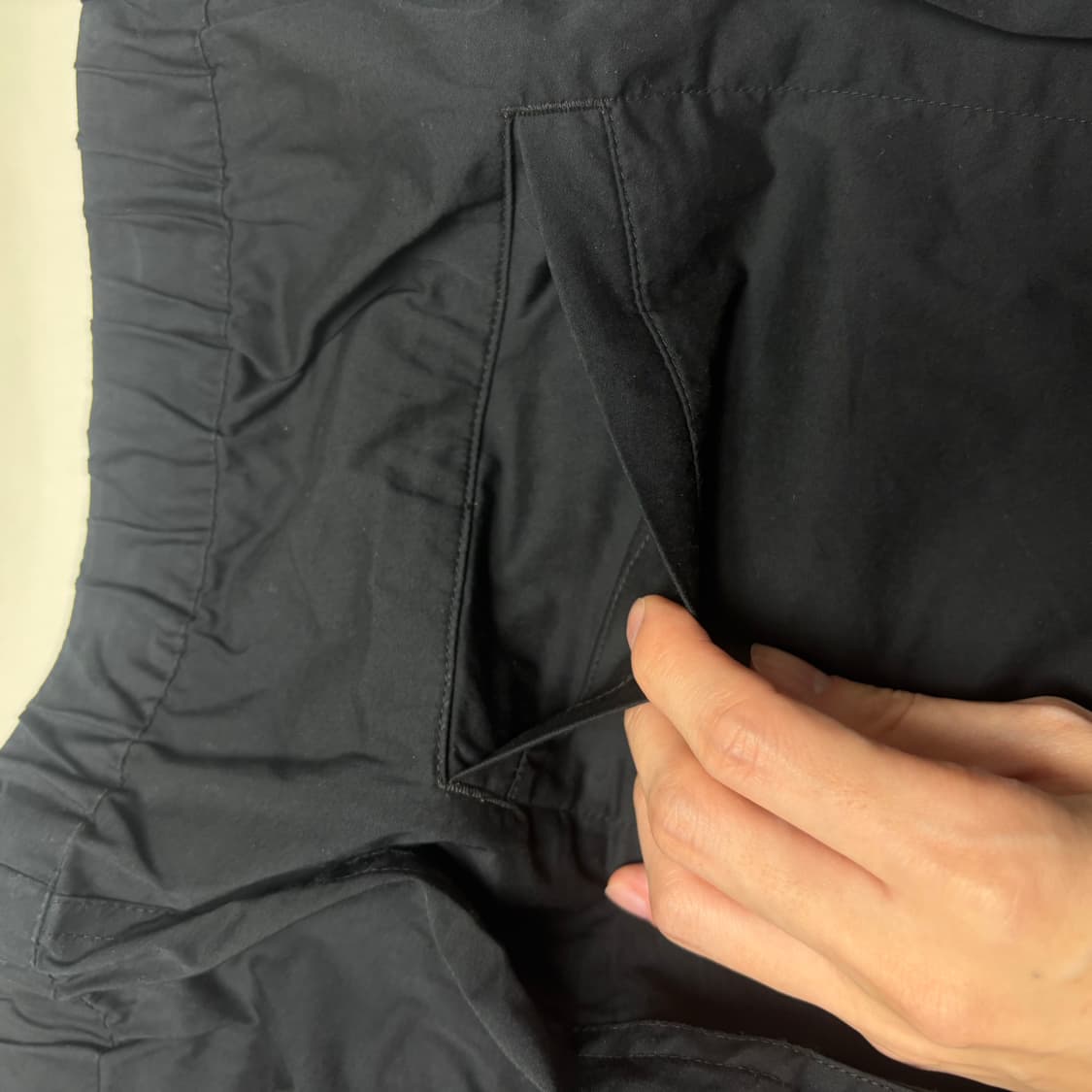 COS 블랙 코튼 조거팬츠 밴딩 바지   상품이미지6