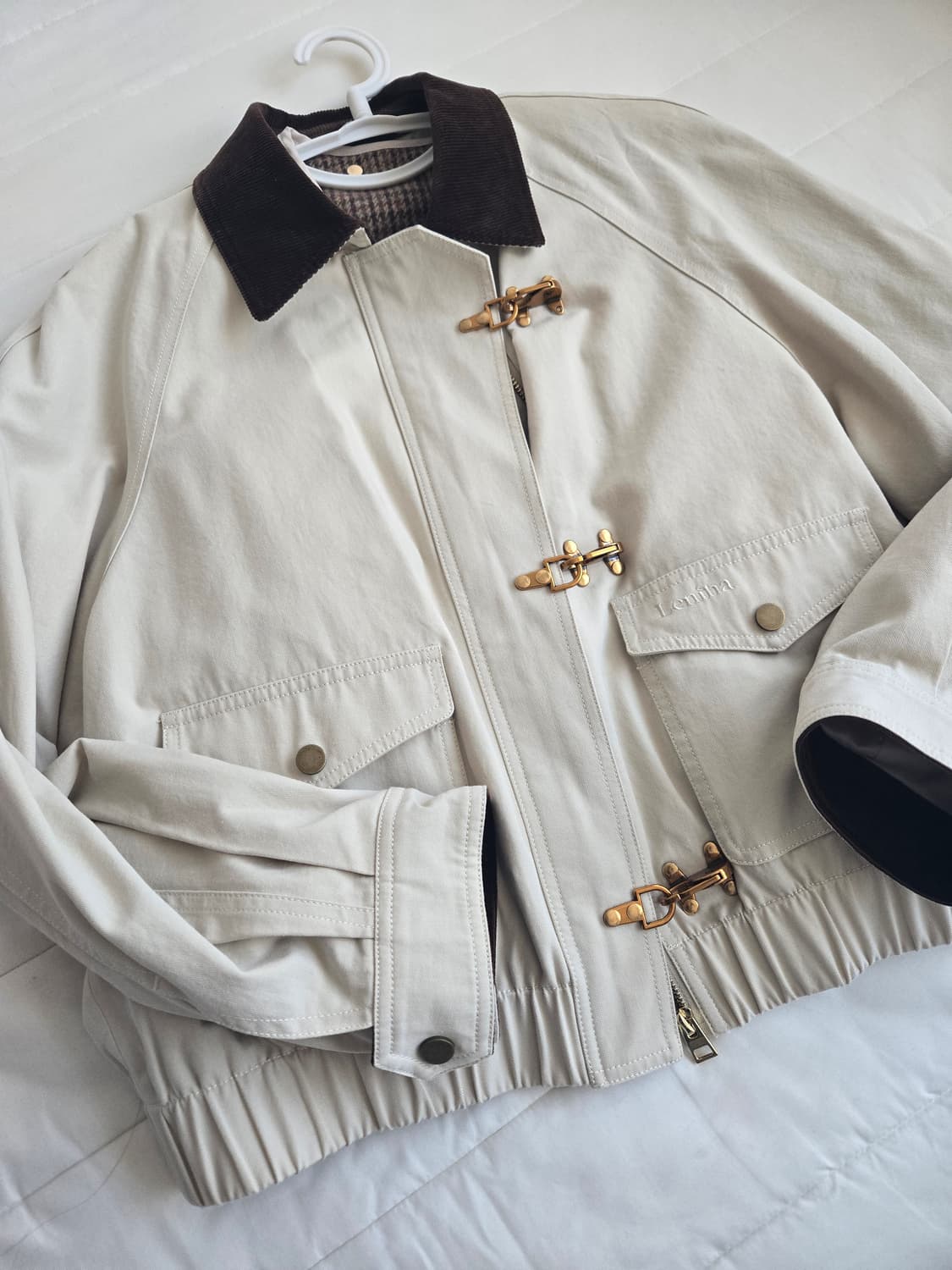 르니나 GINNY 3M 베스트 봄버 자켓 아이보리 상품이미지3