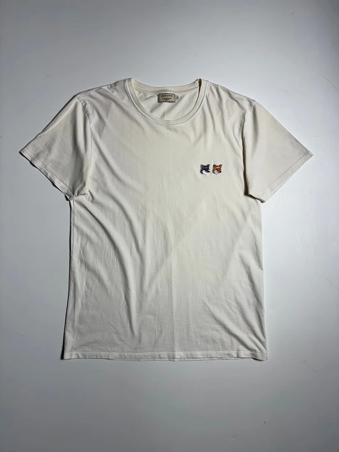 메종키츠네 더블 폭스헤드 패치 클래식 반팔 티셔츠 R1506 상품이미지1