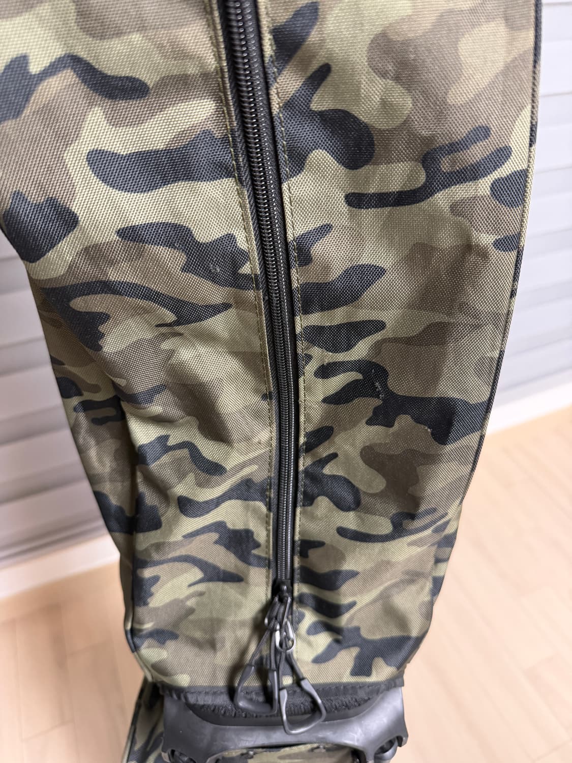 스카티카메론 원더러 카모 스탠드백 상품이미지3