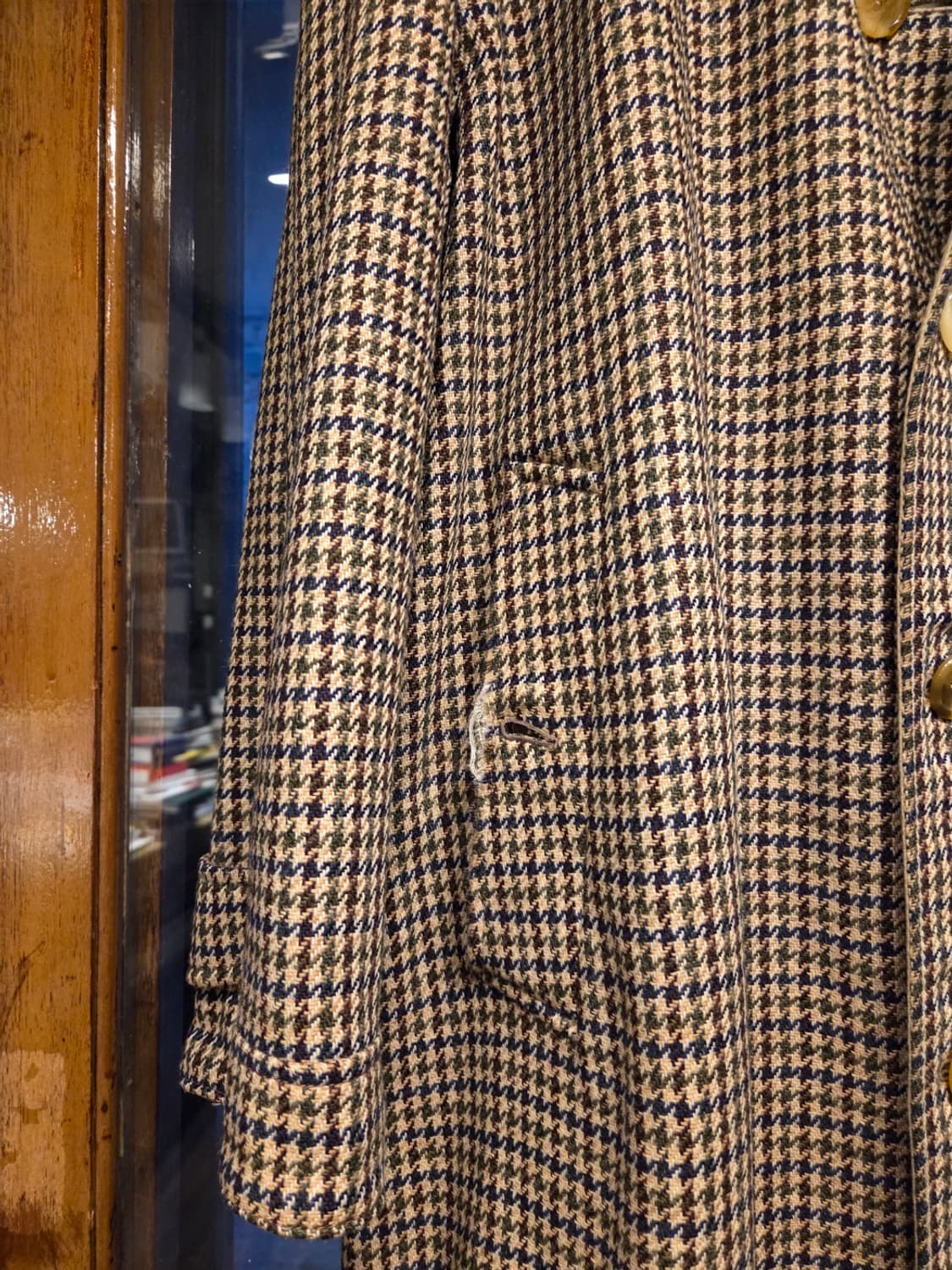 버버리 아이리시 트위드코트 상품이미지4