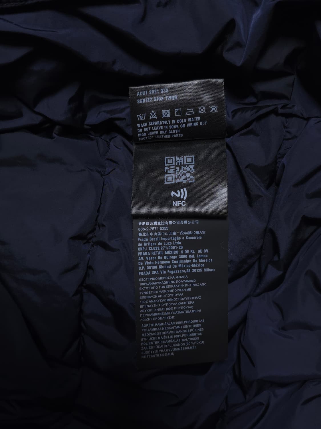 [54] 프라다 리나일론 패딩 다크 네이비(SGB112) 상품이미지7
