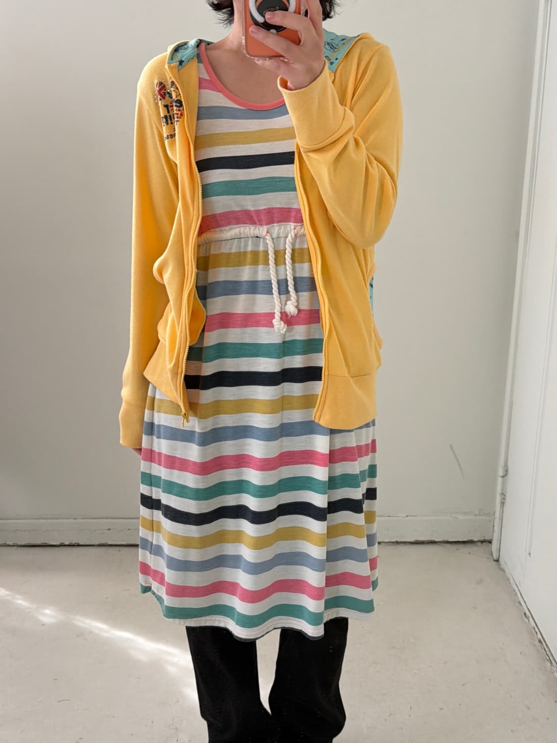 일본빈티지 키치 엘로우 후드집업 상품이미지1