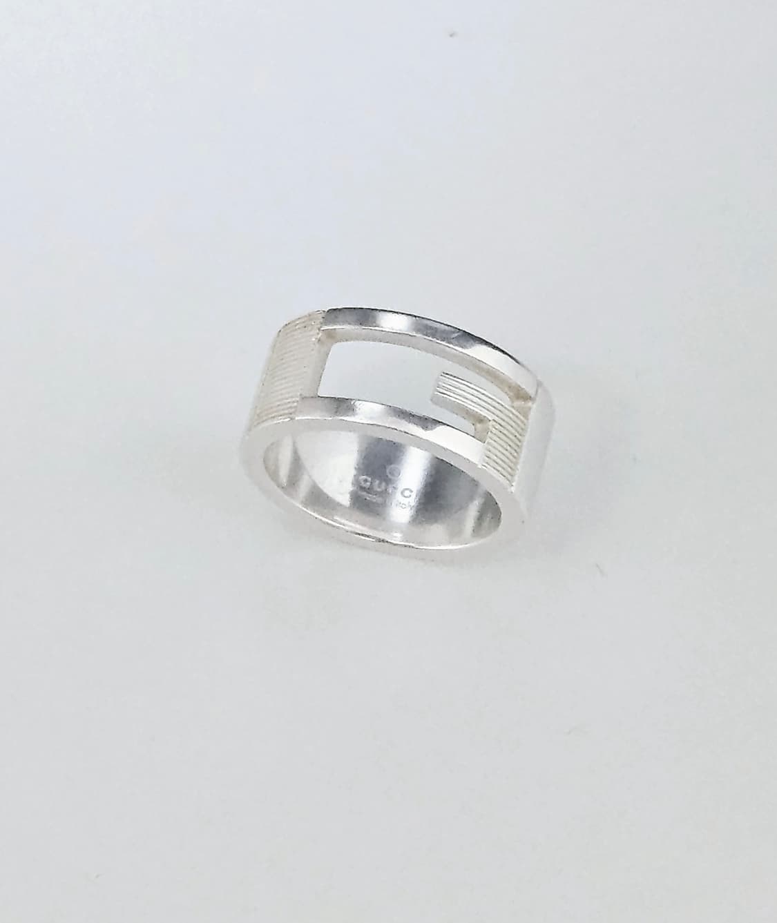 구찌 브랜디드 컷아웃 G 반지 [정품/8호/실측7.5호] 상품이미지1