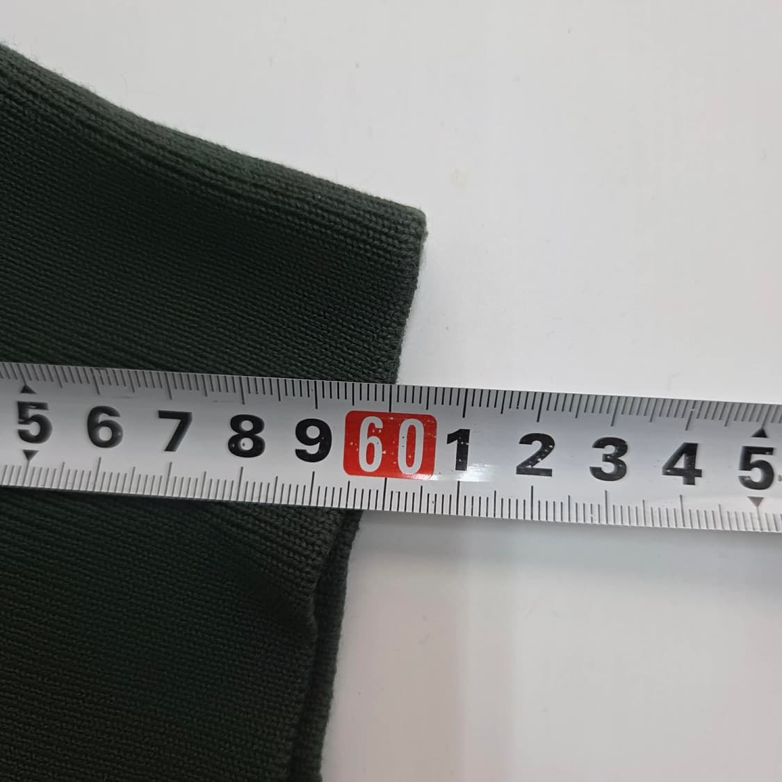 버버리 런던 메리노울 크루넥 니트(4) 상품이미지9