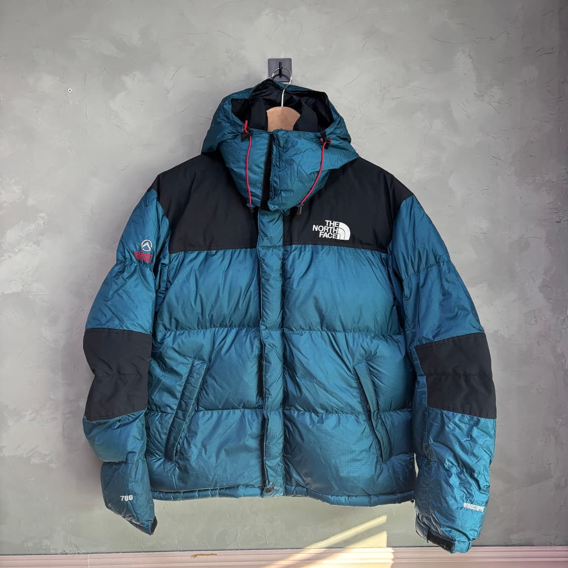 노스페이스 700 써밋 윈드스토퍼 구스다운 패딩 상품이미지1