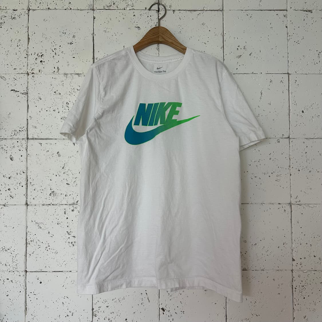 L 나이키 반팔 티셔츠 상품이미지1