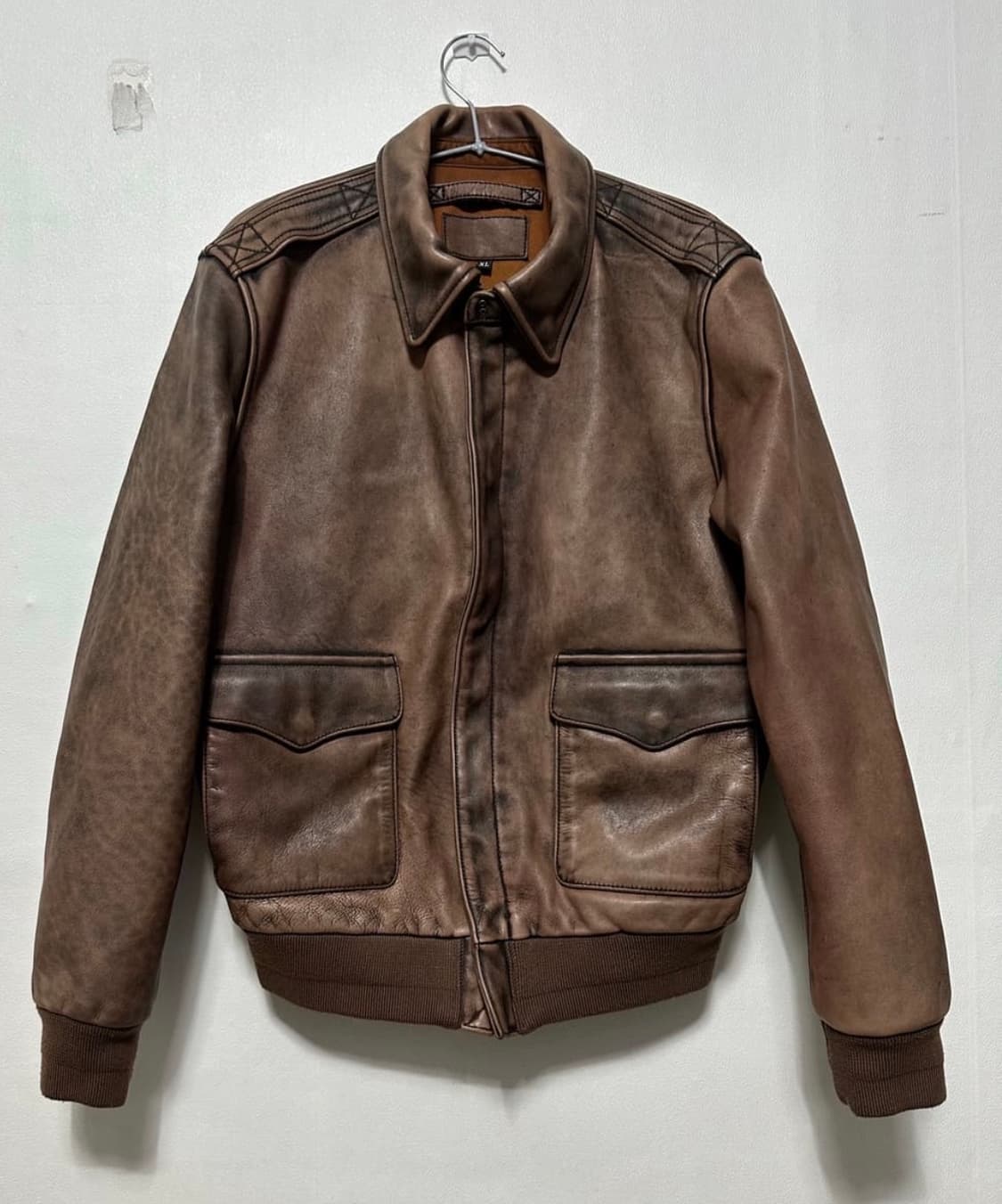 A-2 카우 레더 자켓. 상품이미지1
