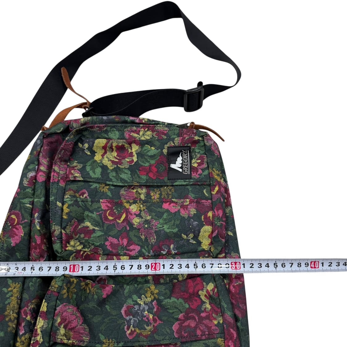 그레고리 구로고 로즈 플라워 포켓 크로스백 가방 상품이미지8