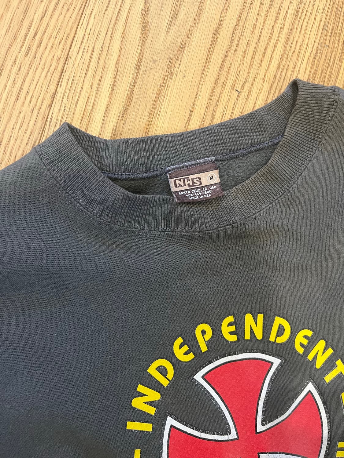 인디펜던트 트럭 스웻 차콜그레이 상품이미지4