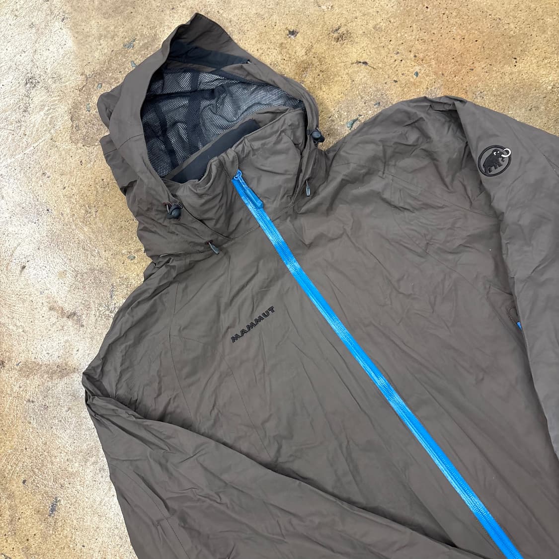 [정품/M] 마무트 바람막이 자켓 b16 상품이미지1