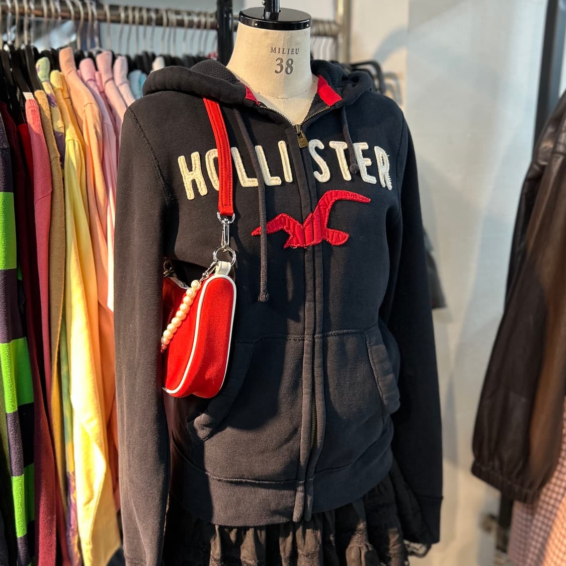 Hollister Black Zip-Up Hoodie 상품이미지1