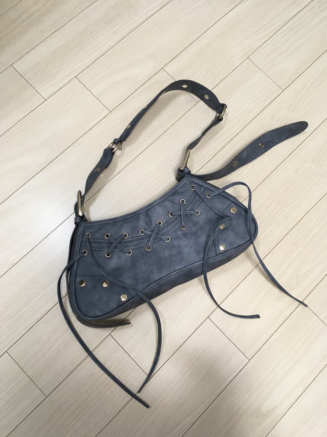 애프터아워즈 레이스업 숄더백 데님블루 상품이미지3