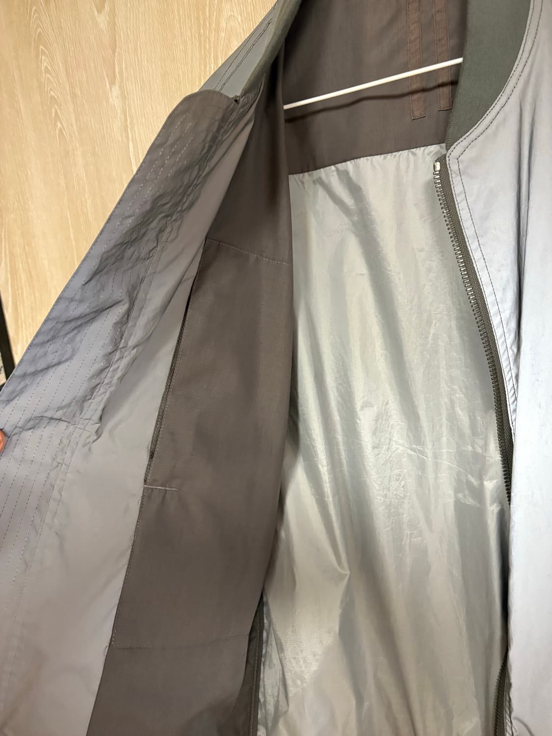 릭오웬스 리플렉트 실버 자켓 상품이미지5