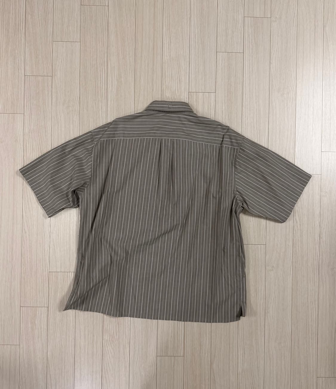 유니클로 C 브로드클로스 오버사이즈셔츠 반팔 상품이미지2