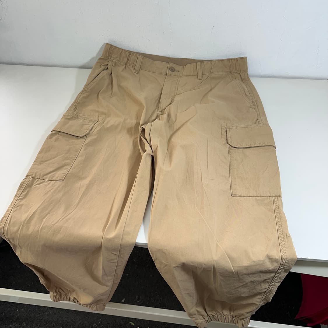 L 유니클로 베이지 카고 조거팬츠 상품이미지3