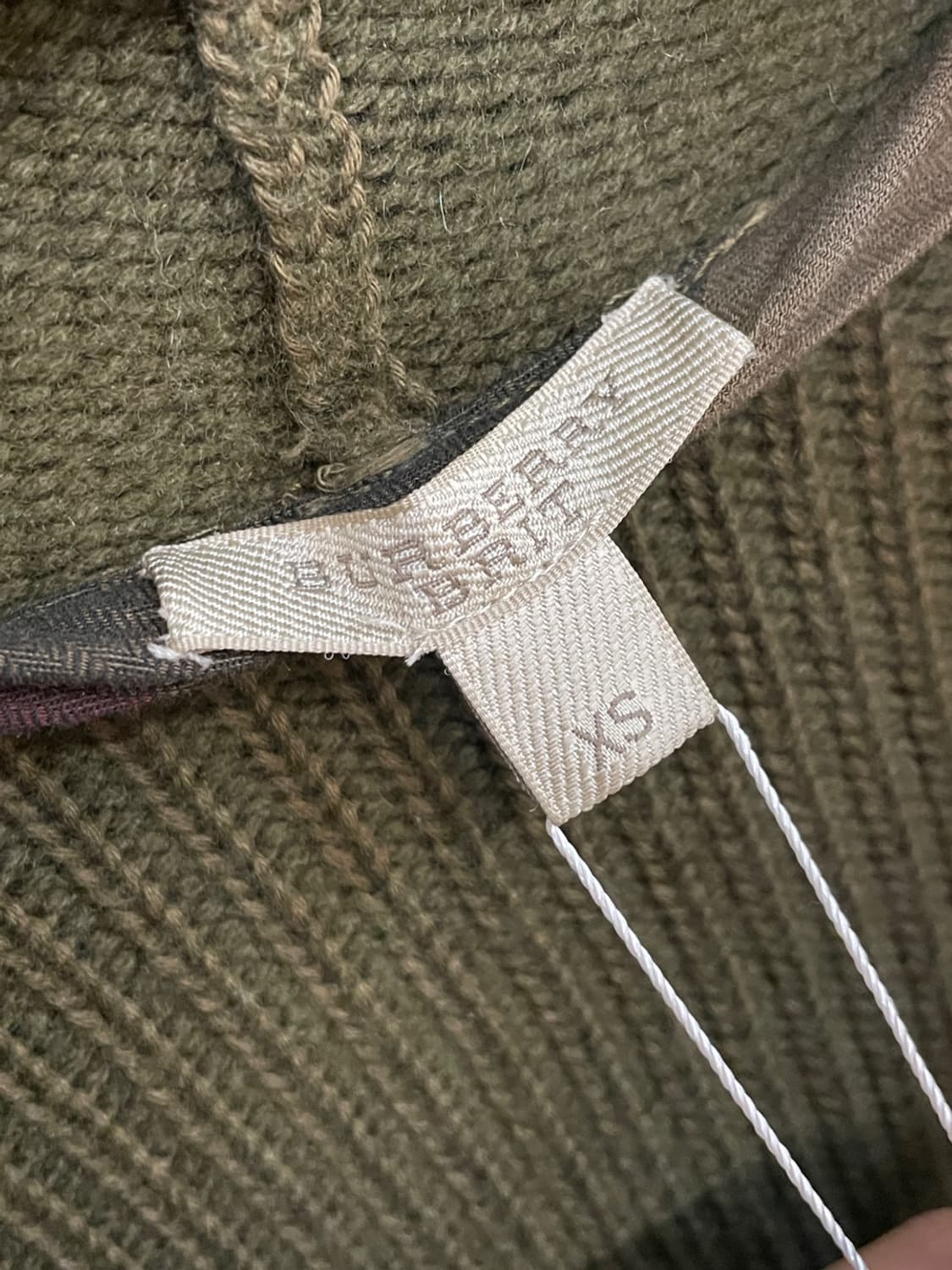 버버리 브릿 후드 니트 집업 상품이미지6