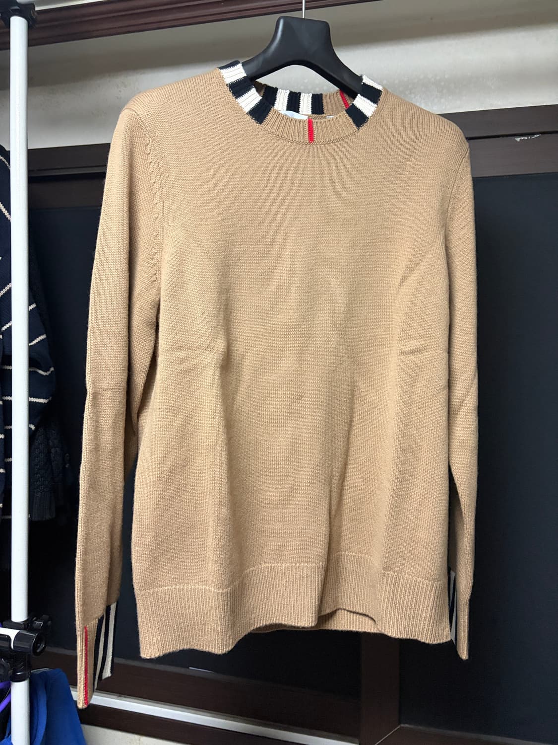 버버리 여성 캐시미어 니트 M 아카이브 베이지 새상품 상품이미지1