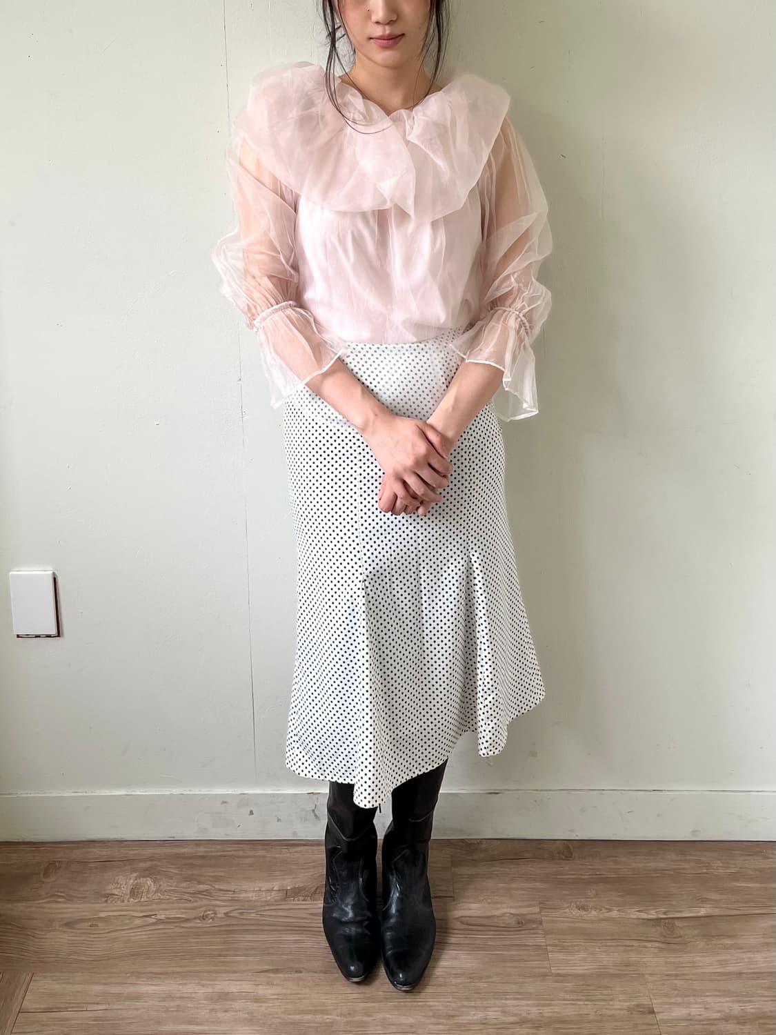 NICE CLAUP 핑크 쉬폰 오픈숄더 상품이미지7