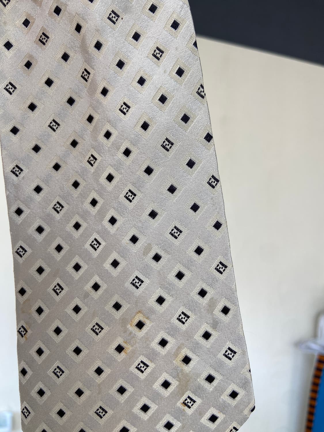 펜디 (FENDI) 모노그램 명품 정품 넥타이 상품이미지9