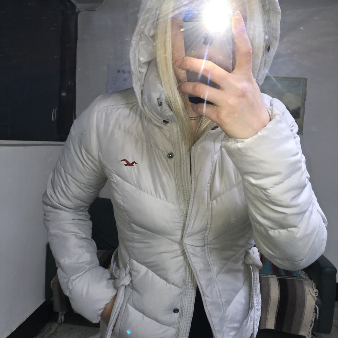 투티/0298 HOLLISTER 여성 울프죠 패딩 화이트 슬림핏 스포티 상품이미지1