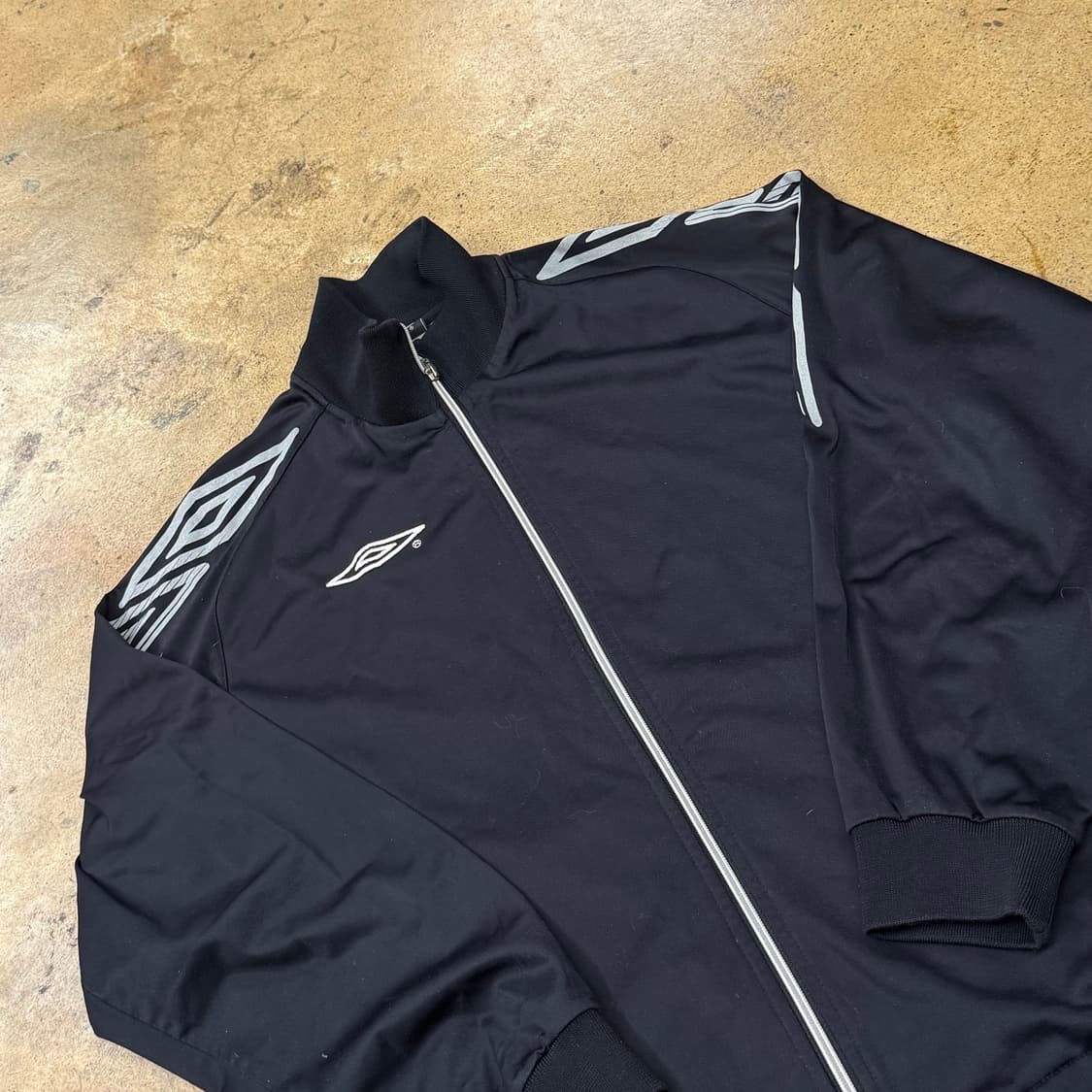 [정품/L] 엄브로 블랙 트랙 자켓 져지 b19 상품이미지1