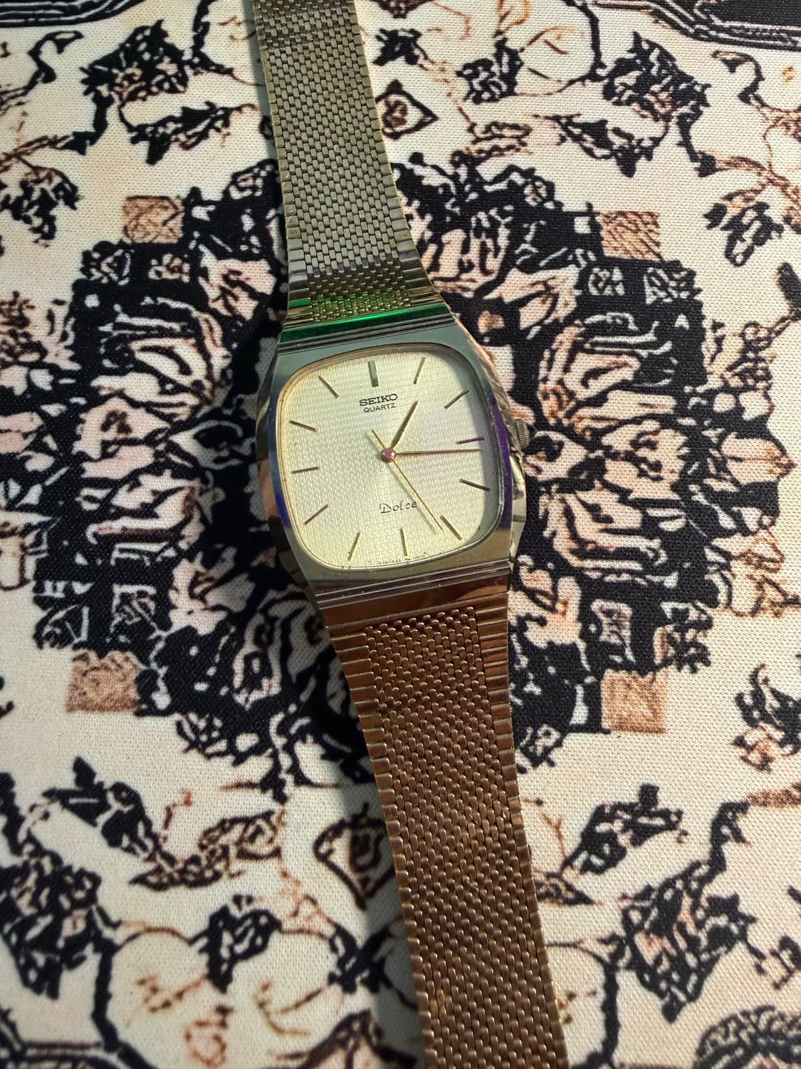 SEIKO 빈티지 쿼츠 시계 상품이미지1