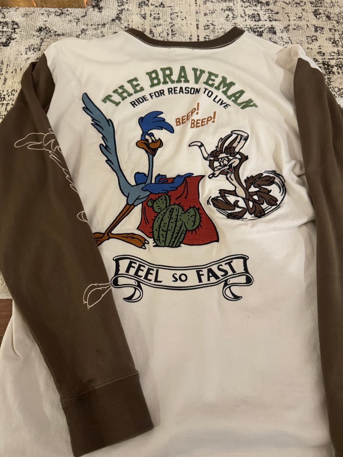 Looney tunes long sleeve 상품이미지2