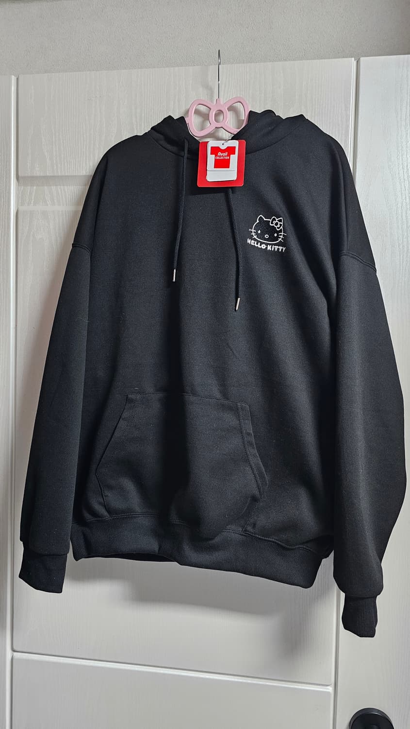 아베일 헬로키티 블랙 후드맨투맨 상품이미지1
