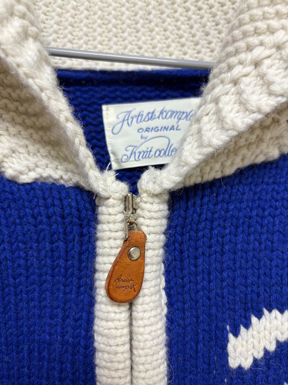 Artist Komplex 아티스트 컴플렉스 코위찬 니트 집업 블루 상품이미지3