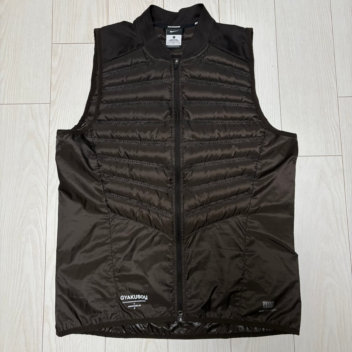 [L] 나이키 갸쿠소우 에어로로프트 베스트 상품이미지1