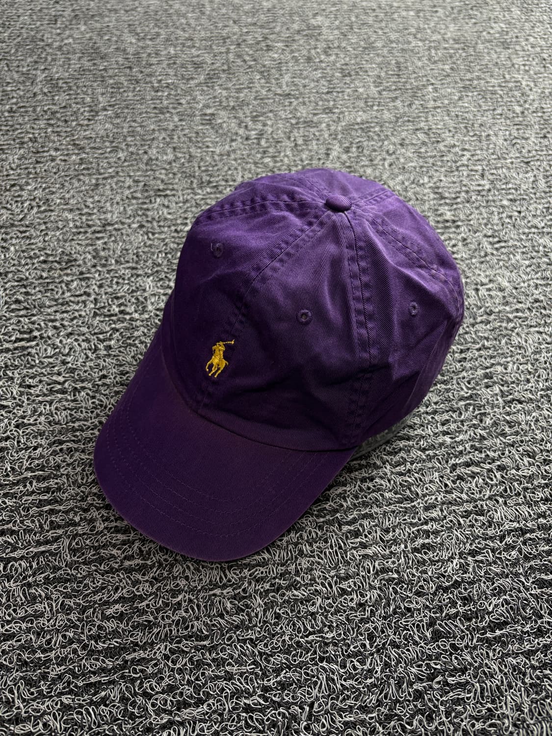 폴로 랄프로렌 포니 로고 가죽 스트랩 퍼플 볼캡 1828 상품이미지1