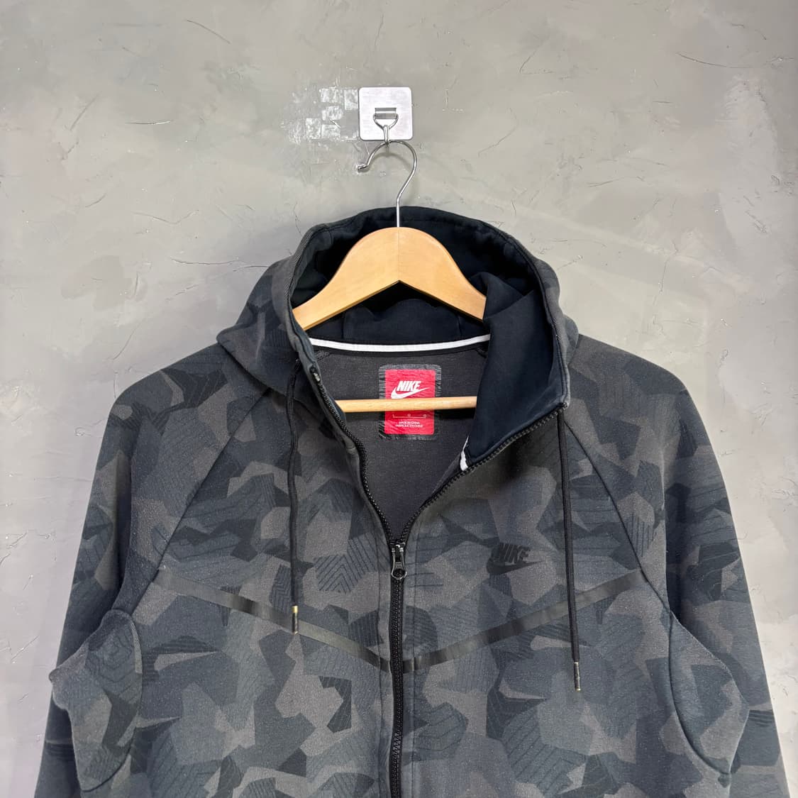 나이키 테크팩 후드집업 카모 상품이미지2