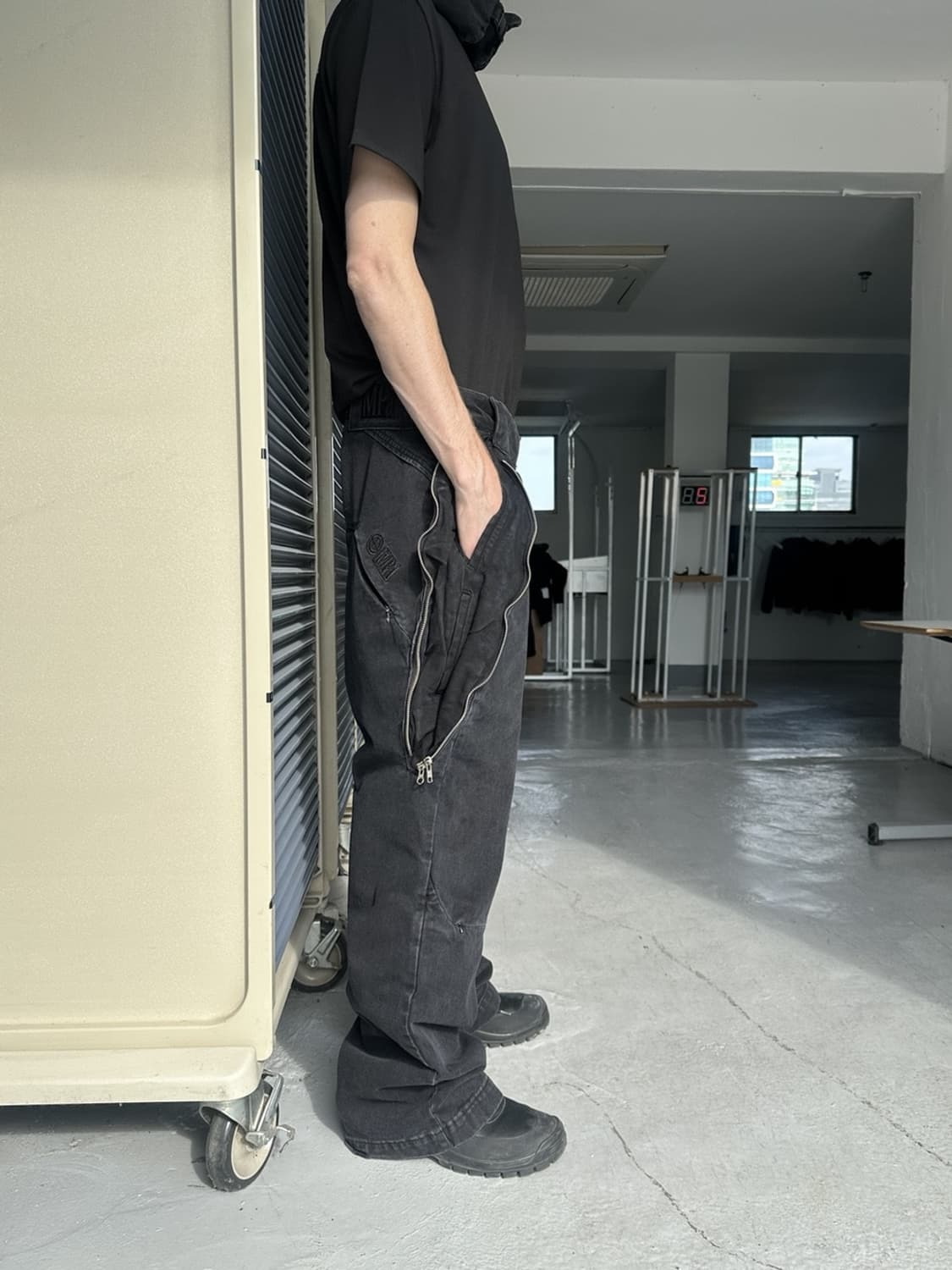 MPa TWO DIVISION POCKETS PANTS black 상품이미지1