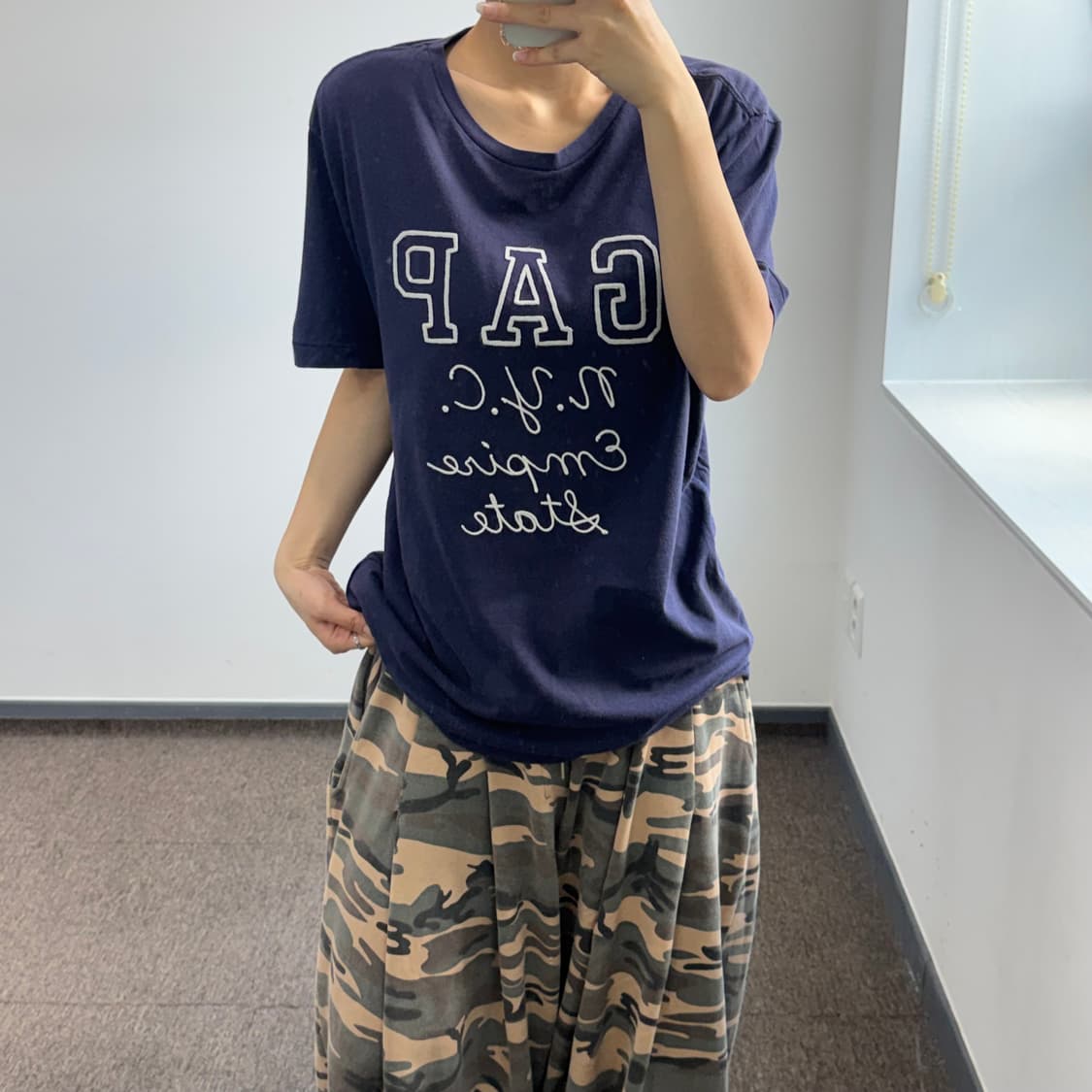 Gap 갭 네이비 로고 반팔 상품이미지2