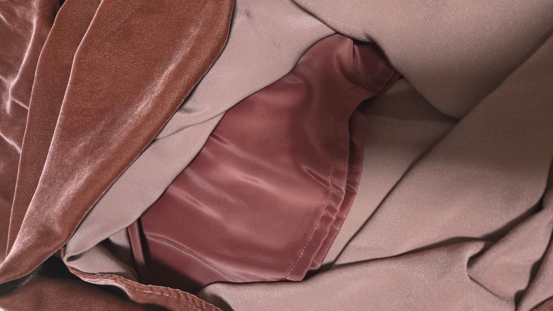 아모멘토 벨벳 드로우스트링 스커트 24fw 상품이미지3