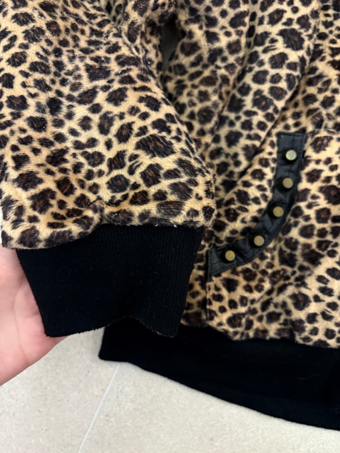 레오파드 리버시블 벨벳 후드집업 상품이미지3