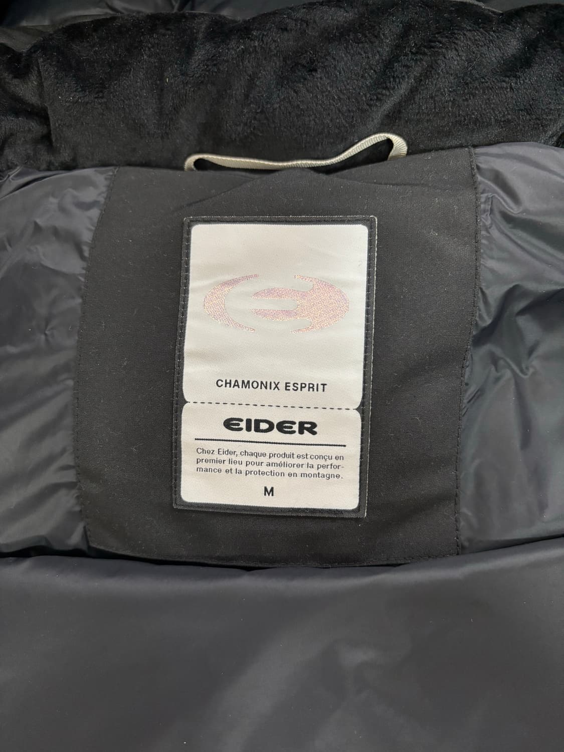 아이더 스투키 다운 자켓 블랙 상품이미지3