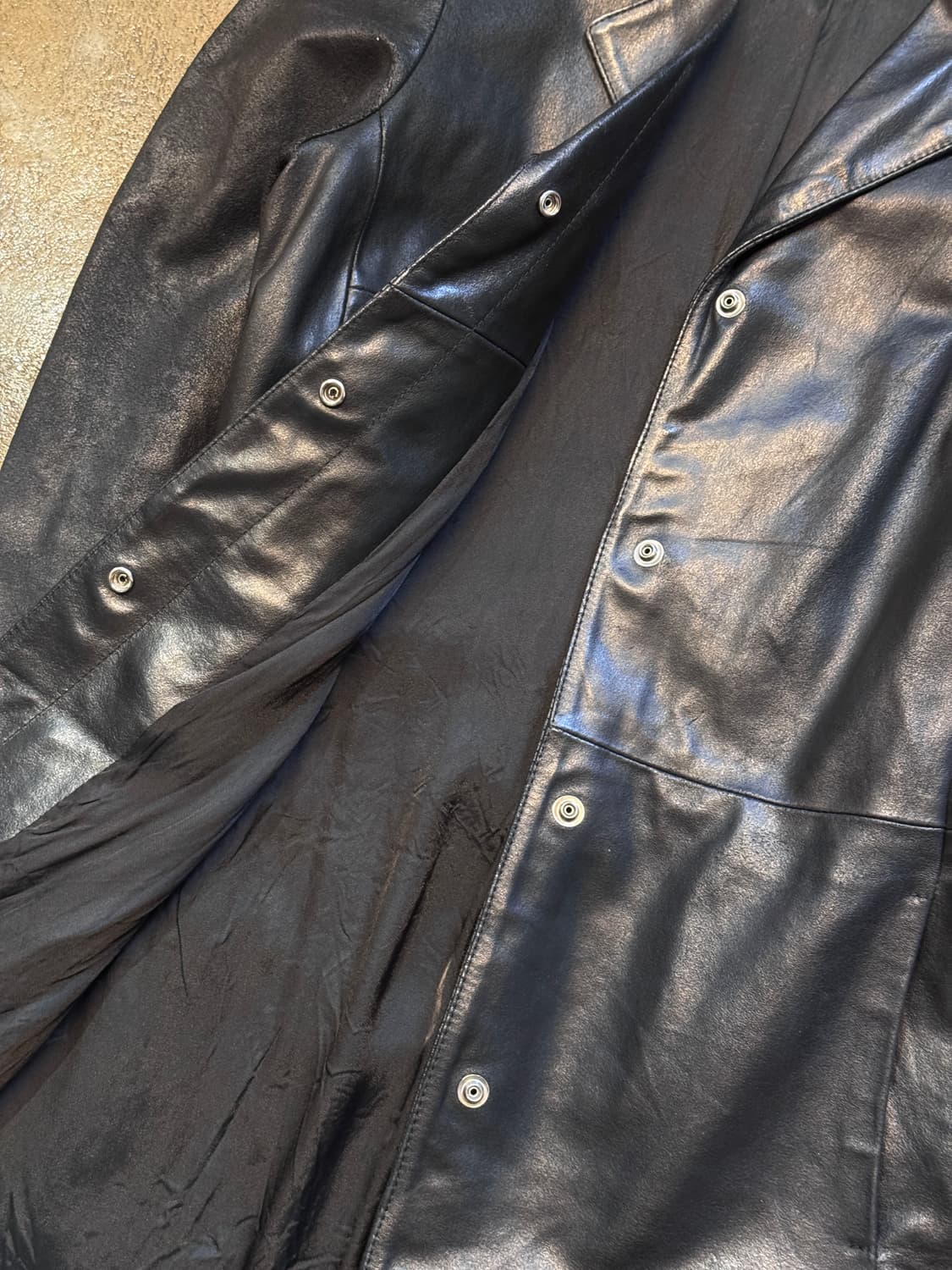 44-55 ) BENETTON Leather Flare Coat 상품이미지8