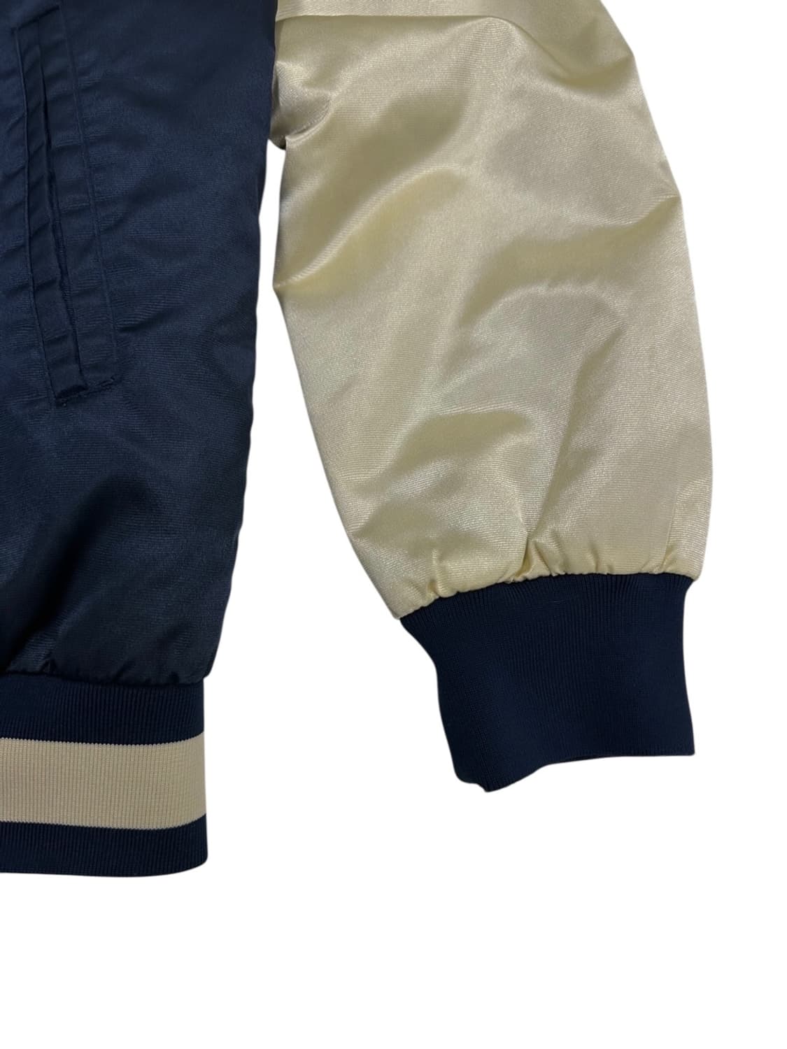 아디다스 올드스쿨 스타디움자켓 (M)  상품이미지6