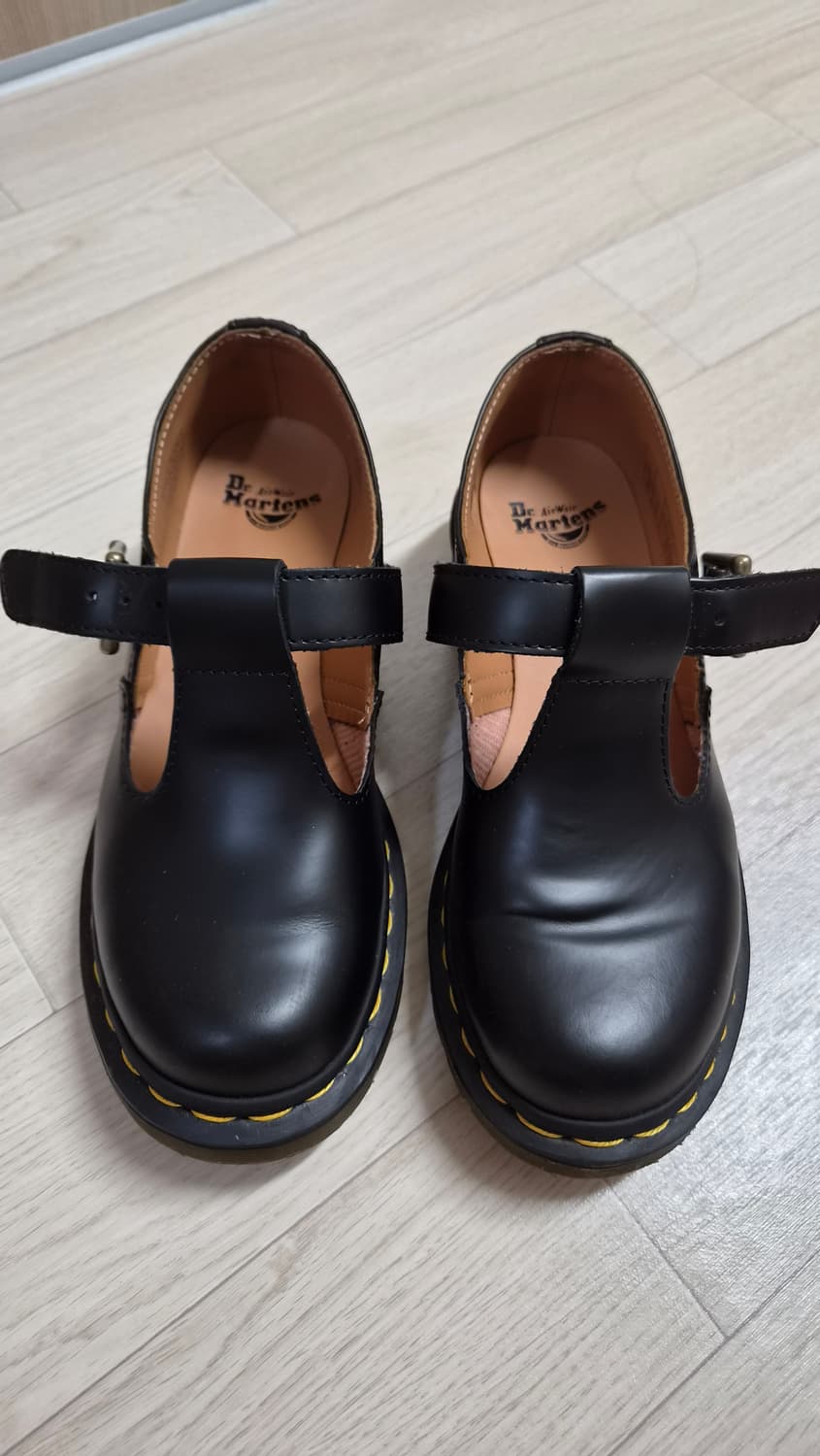 닥터마틴 폴리 스무스 220 상품이미지1