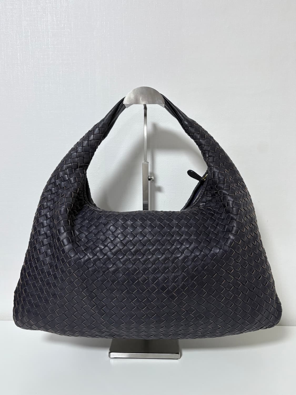 보테가베네타 호보백 다크퍼플 상품이미지1