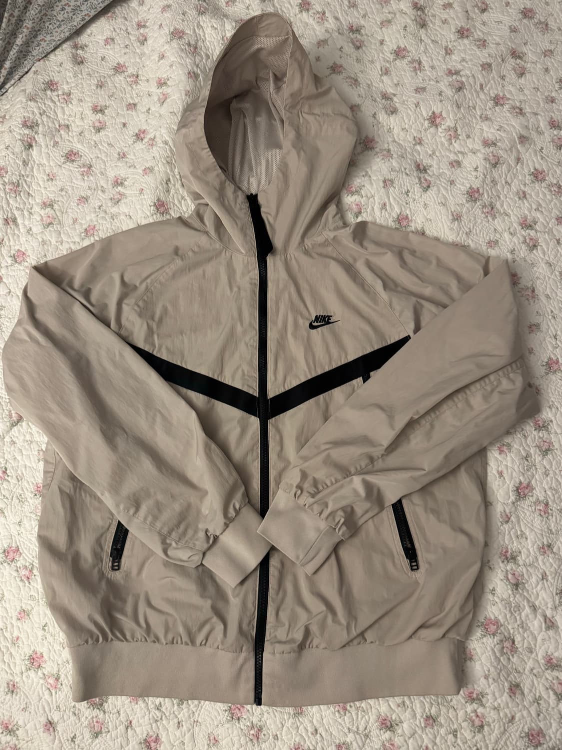 나이키 바람막이 상품이미지1
