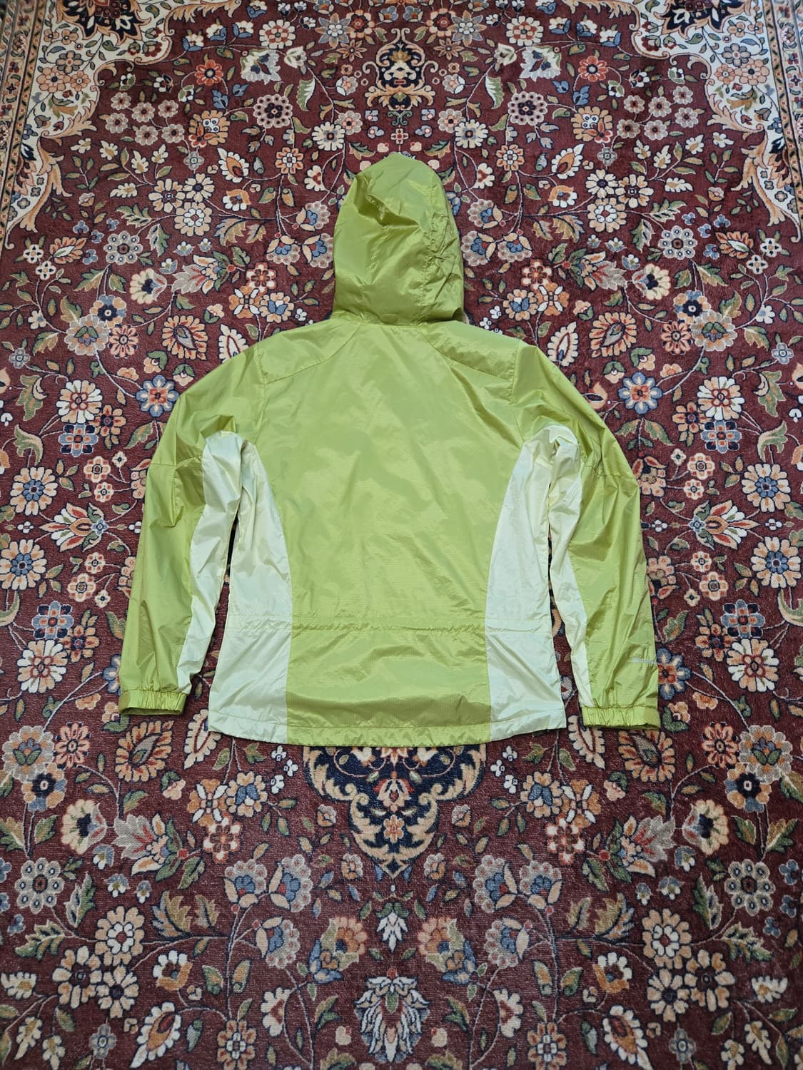 [여성,M] 마운틴 하드웨어 CONDUIT SL 하이브리드 경량 자켓 상품이미지8