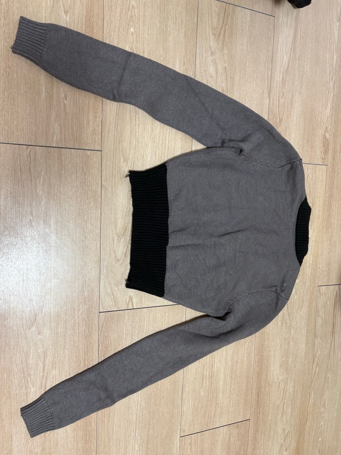 가디건 판매합니다! 상품이미지2